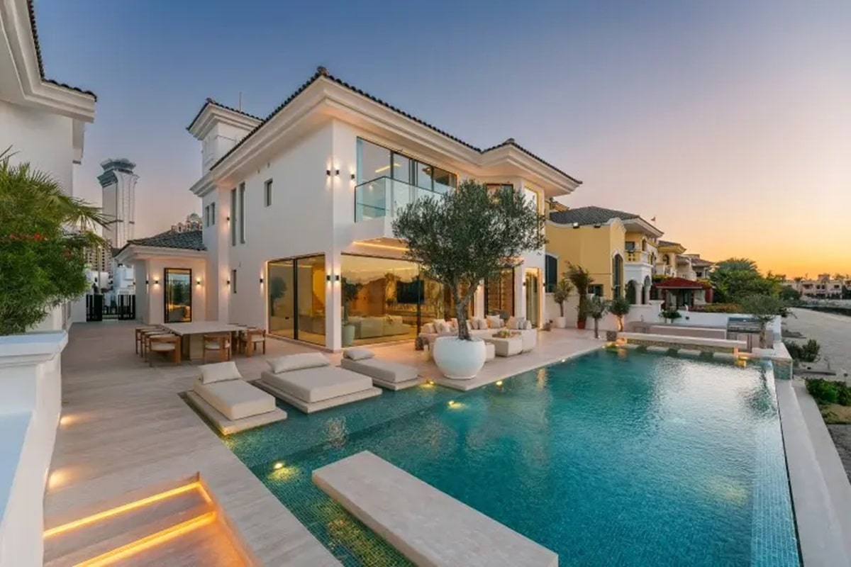 Palm Jumeirah luxury villas for sale