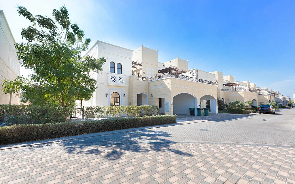 Dubai villa for sale